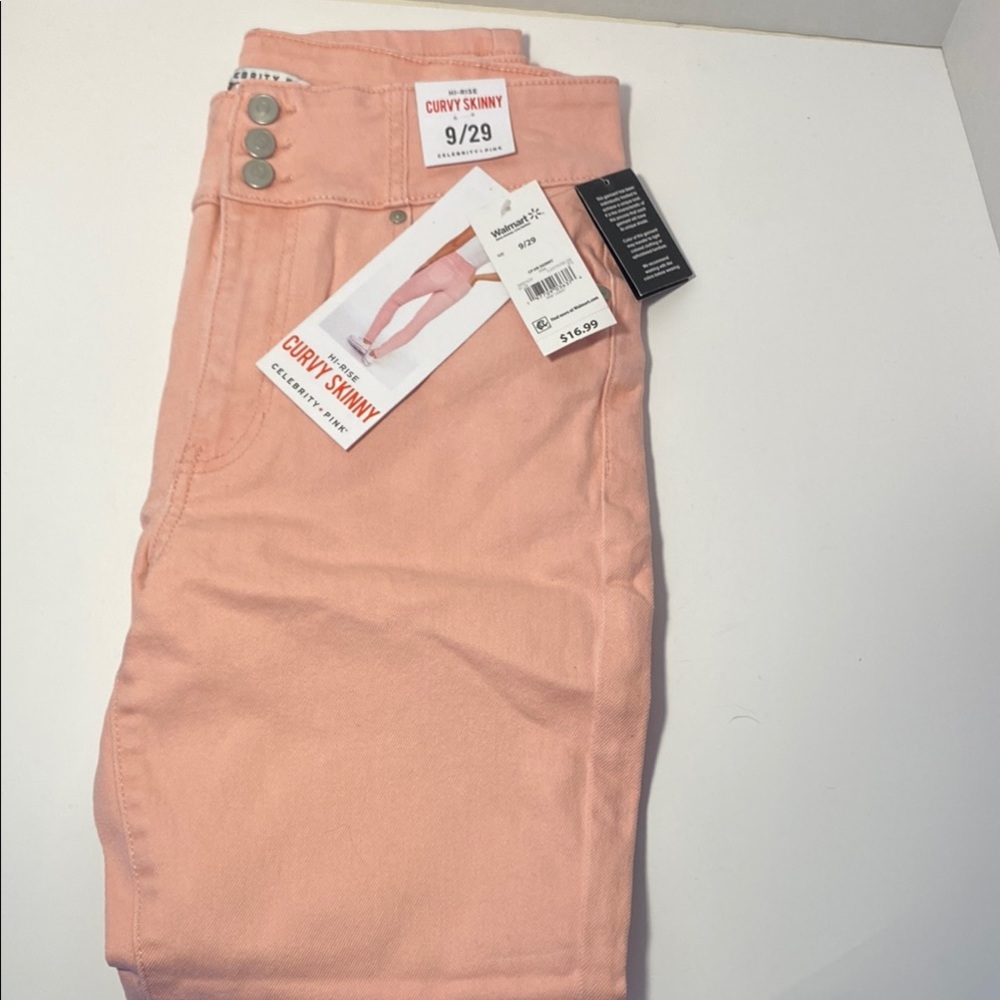 Celebrity Pink Hi-Rise Curvy Skinny Jeans in Soft Pink